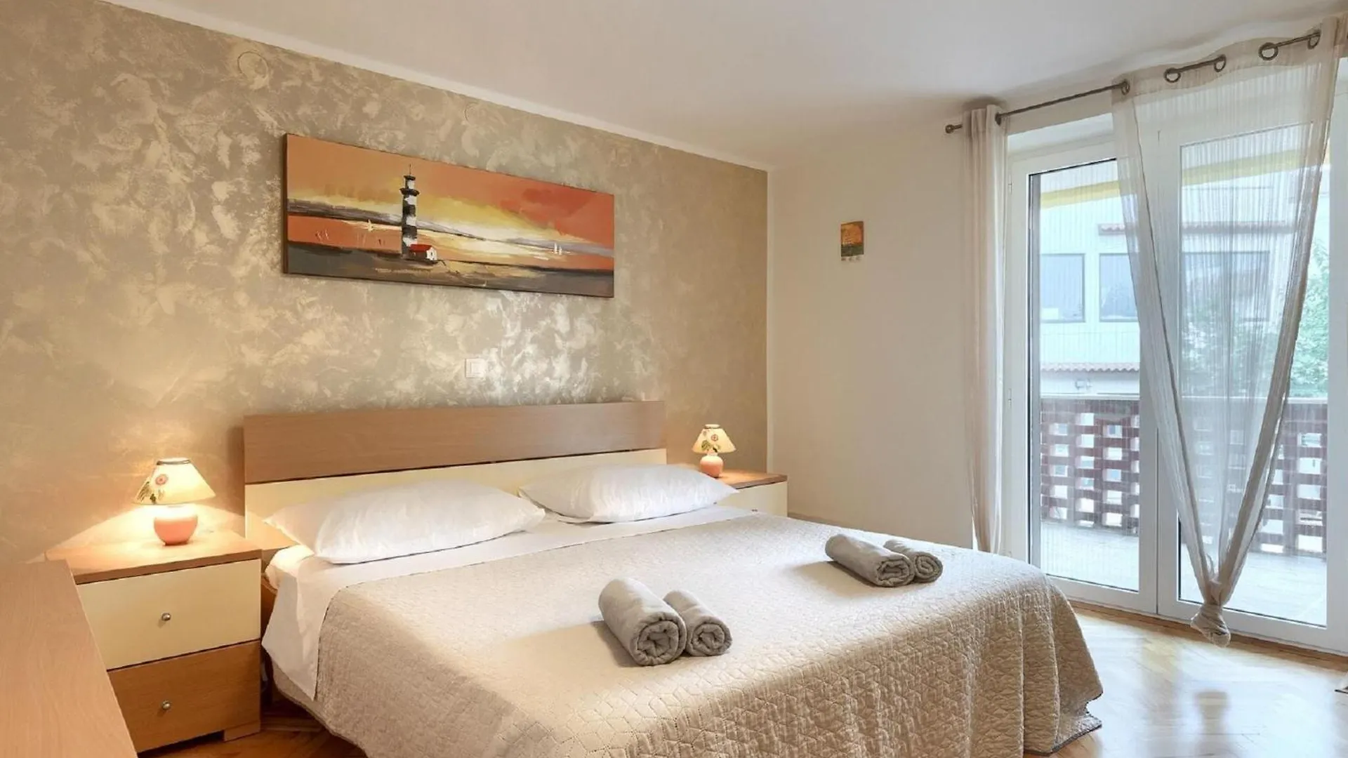 Spacious Holiday Home With A Pool In Rovinjsko Rovinjsko Selo